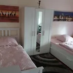 Zimmer-Maureen